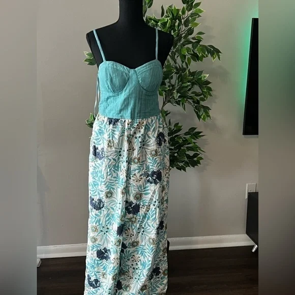 B.O.G collective vintage style bustier Jumpsuit Retails $89 Price $68 NWT Medium - Picture 3 of 9